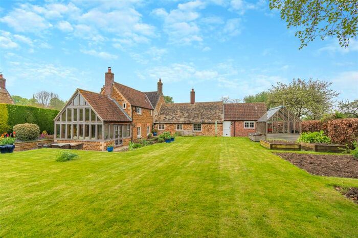 4 Bedroom Cottage For Sale In Orchard Close, Egleton, Rutland, LE15