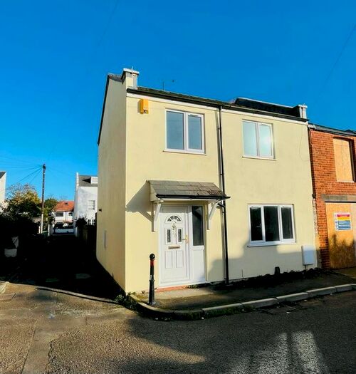 3 Bedroom Property To Rent In Tivoli Walk, Tivoli, Cheltenham, GL50