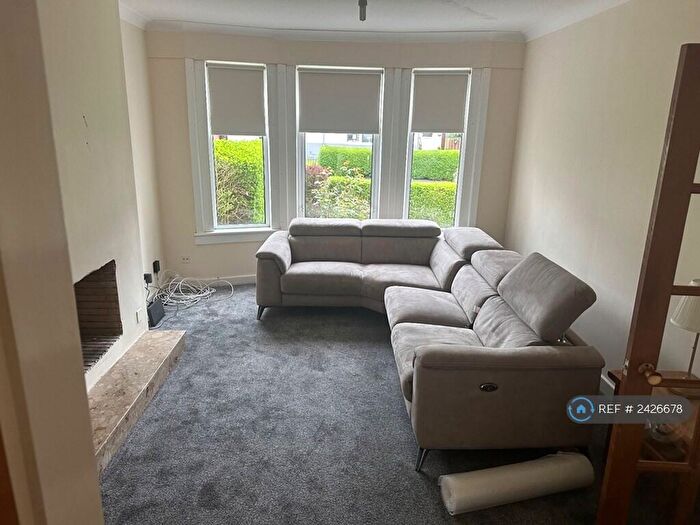 2 Bedroom Flat To Rent In Truce Road, Glasgow, G13