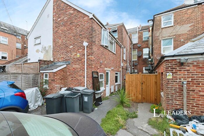 1 Bedroom Flat To Rent In Christchurch Road, Bournemouth, Bournemouth, BH1