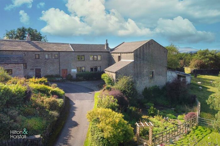 4 Bedroom Semi-Detached House For Sale In Raven Rock Barn, Wycoller, Trawden, BB8