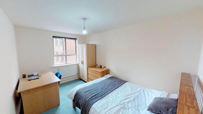 2 Bedroom Flat To Rent In Royal Victoria Court Gamble Street, Nottingham, NG7