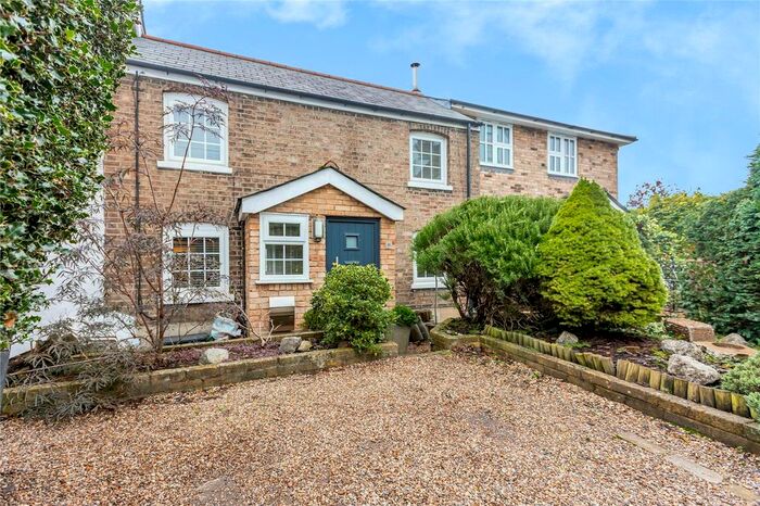 3 Bedroom Terraced House For Sale In The Green, Sandon, Chelmsford, Essex, CM2