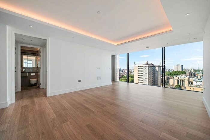 2 Bedroom Flat To Rent In Carrara Tower, EC1V
