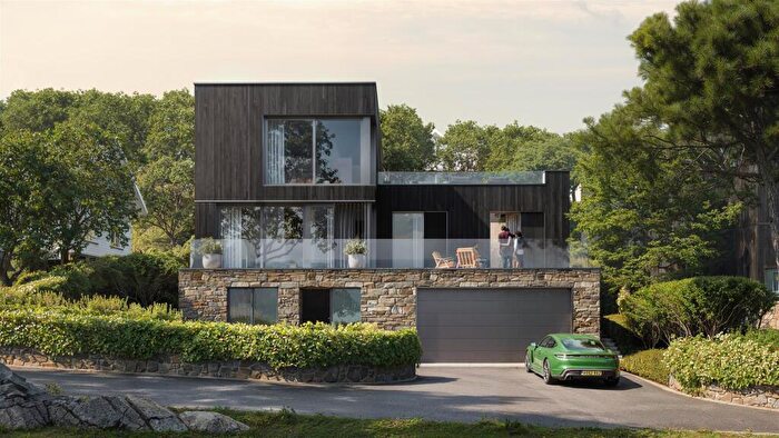 4 Bedroom Detached House For Sale In Ladye Bay, Clevedon, BS21