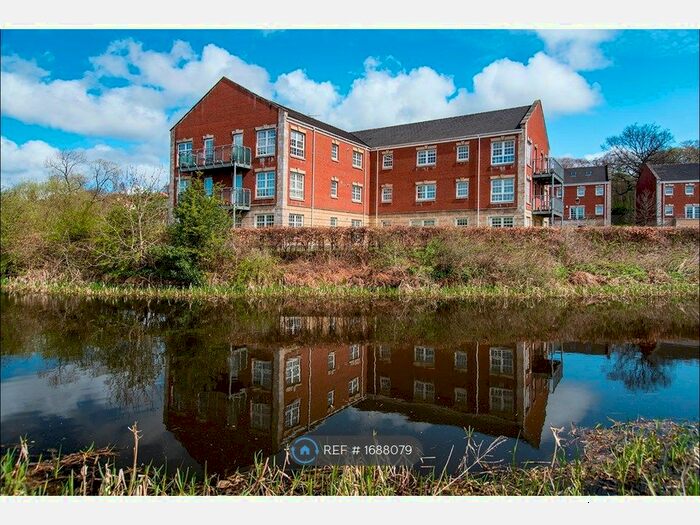 3 Bedroom Flat To Rent In Old Farm Road, Bearsden, Glasgow, G61