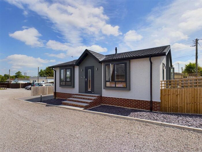 2 Bedroom Mobile/park Home For Sale In Orchard Park, Hayden Road, Cheltenham, Gloucestershire, GL51