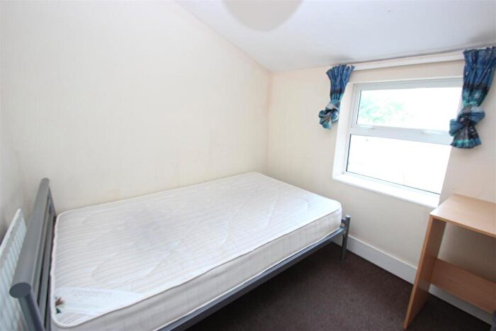 1 Bedroom House To Rent In Magdalen Road, Oxford, OX4