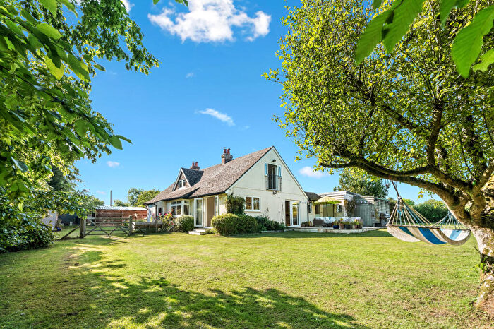 4 Bedroom Detached House For Sale In Cowbeech Hill, Cowbeech, East Sussex, BN27