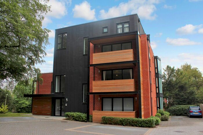 2 Bedroom Flat To Rent In Andover Road, Winchester, SO22