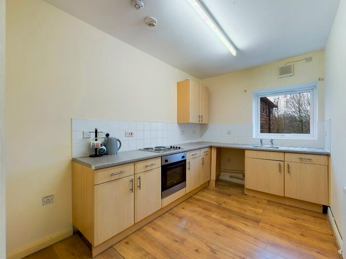 2 Bedroom Flat To Rent In Leek Road, Abbey Hulton, Stoke-on-Trent, ST2