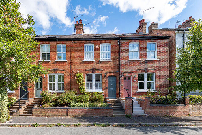 3 Bedroom Terraced House For Sale In Kings Road, St. Albans, AL3