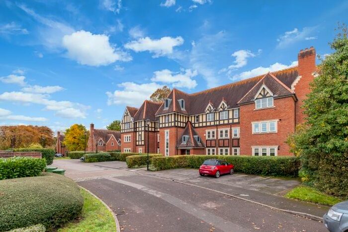 2 Bedroom Apartment To Rent In Lady Place, Sutton Courtenay, OX14