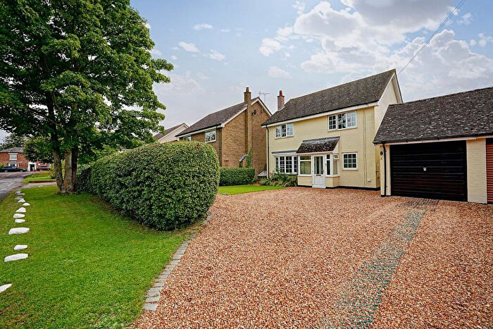 4 Bedroom Detached House For Sale In Staunch Hill, Leighton Bromswold, PE28