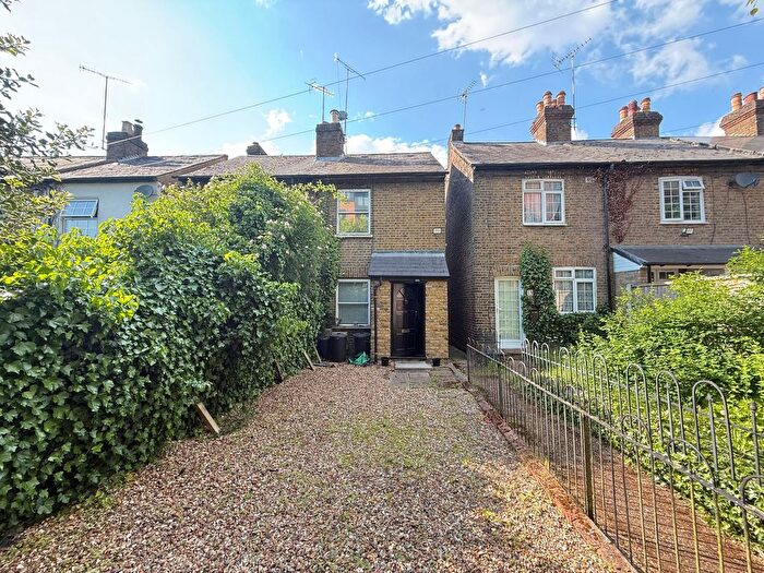 3 Bedroom Semi-Detached House To Rent In High Street, Uxbridge, UB8