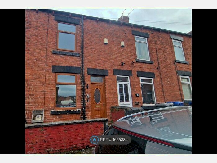 2 Bedroom Terraced House To Rent In John Street, Wombwell, Barnsley, S73