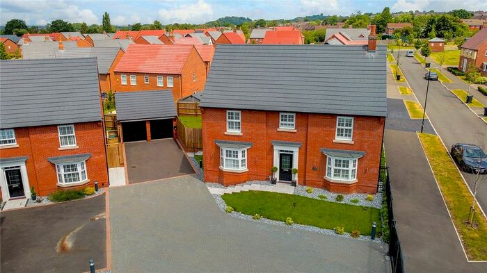 5 Bedroom Detached House To Rent In Coneygreave Drive, Drakelow, Burton-On-Trent, Derbyshire, DE15