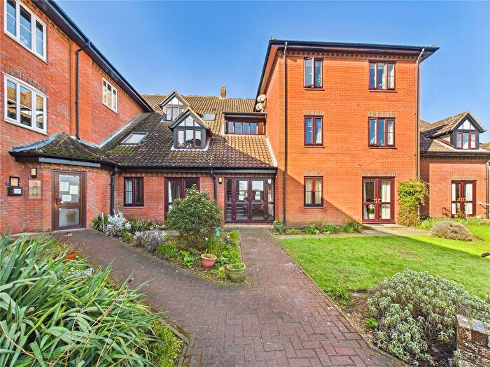 1 Bedroom Flat For Sale In Suffolk Place, Woodbridge, Suffolk, IP12
