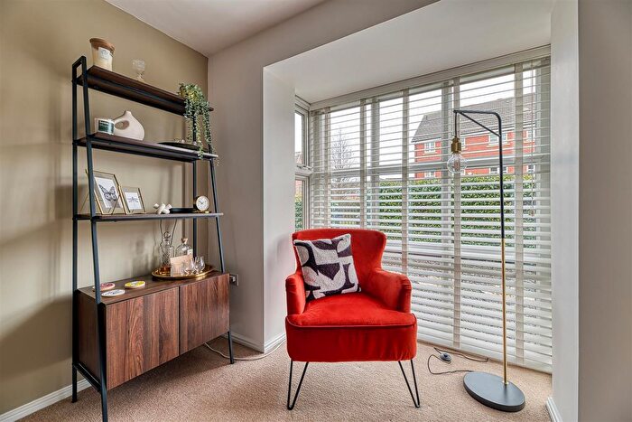 3 Bedroom Town House For Sale In Portland Road, Great Sankey, Warrington, WA5