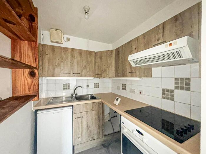 1 Bedroom Flat To Rent In Clingoe Court, Elmstead Road, CO4