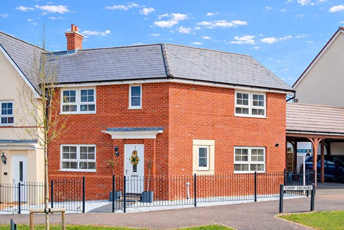 3 Bedroom End Of Terrace House For Sale In Torry Orchard, Marston Moretaine, Bedford, MK43