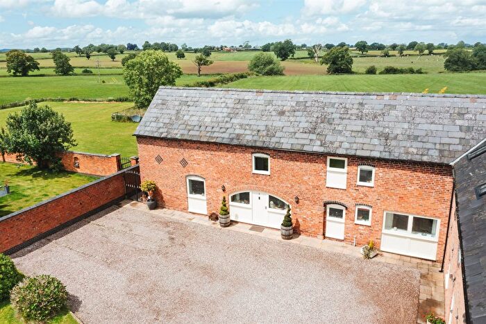 3 Bedroom Semi-Detached House For Sale In The Barns, Henhull Bridge Barn, Henhull, CW5