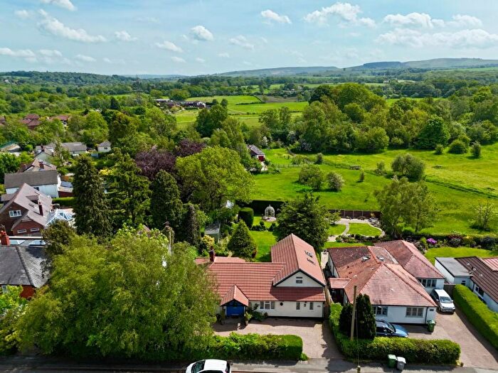 4 Bedroom Detached House For Sale In Middlewood Road, Poynton, Stockport, Cheshire, SK12
