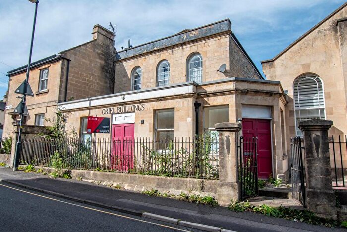2 Bedroom Apartment For Sale In Twerton Farm Close, Bath, BA2