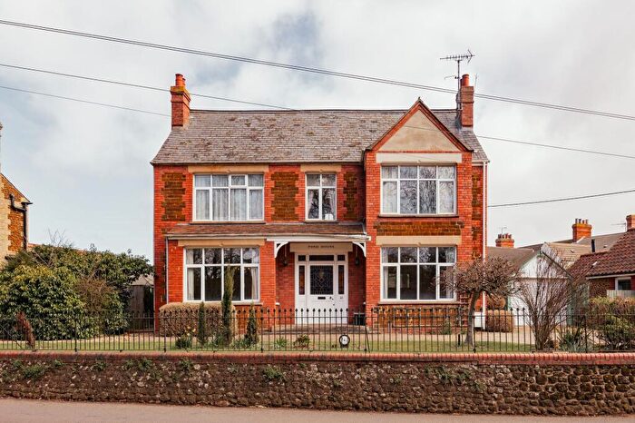 3 Bedroom Detached House For Sale In Staithe Road, Heacham, PE31