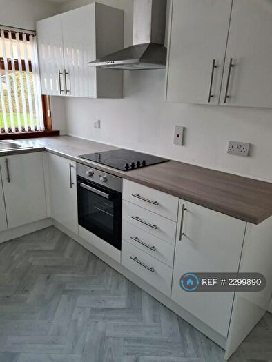 2 Bedroom End Of Terrace House To Rent In Sundrum Pl, Kilwinning, KA13