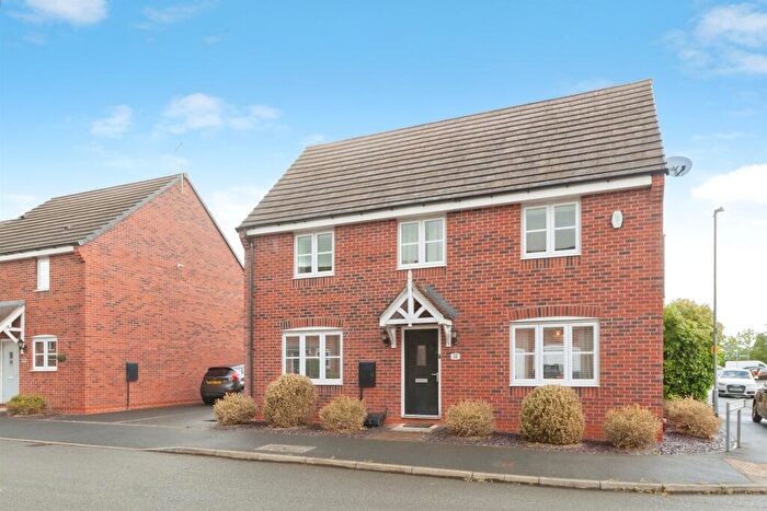 4 Bedroom Detached House For Sale In Triumph Road, Hinckley, LE10
