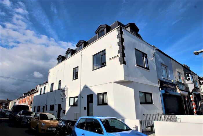 1 Bedroom Flat To Rent In Highland Road, Southsea, PO4