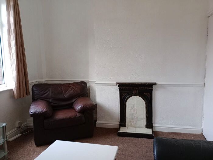 1 Bedroom Flat To Rent In Swinley Road, Wigan, WN1