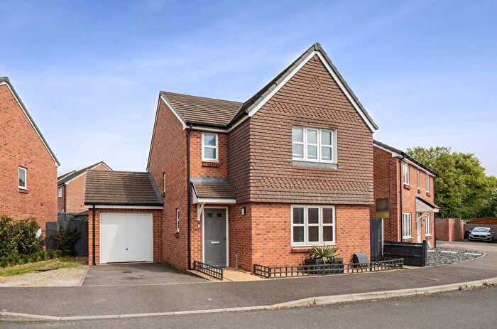 3 Bedroom Detached House For Sale In Landsbury Drive, Tidworth, SP9