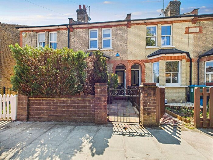 3 Bedroom Terraced House To Rent In Fairfax Road, Teddington, TW11