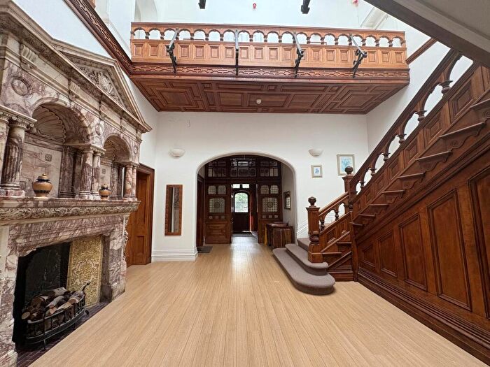 2 Bedroom Apartment To Rent In Seafarers Drive, Woolton., L25