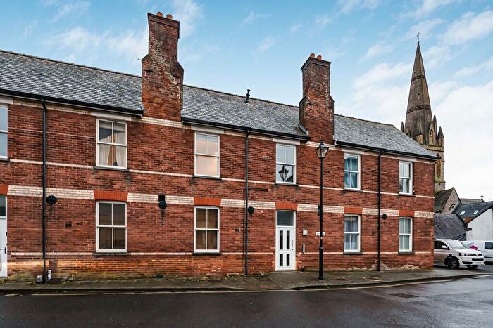 1 Bedroom Apartment For Sale In Mount Dinham Court, Exeter, EX4