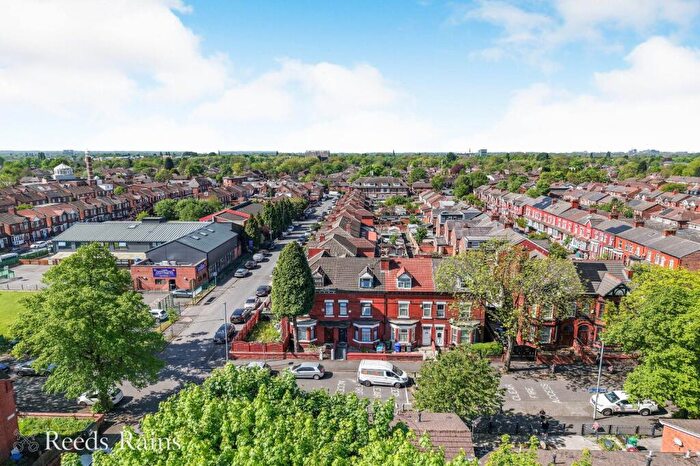 5 Bedroom Terraced House For Sale In Hamilton Road, Manchester, M13
