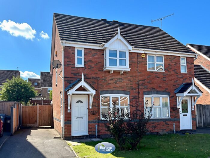 2 Bedroom Semi-Detached House For Sale In Hillwood Close, Worksop, S80