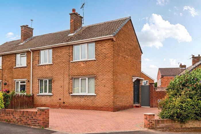 3 Bedroom Semi-Detached House For Sale In Park Drive, Campsall, Doncaster, South Yorkshire, DN6