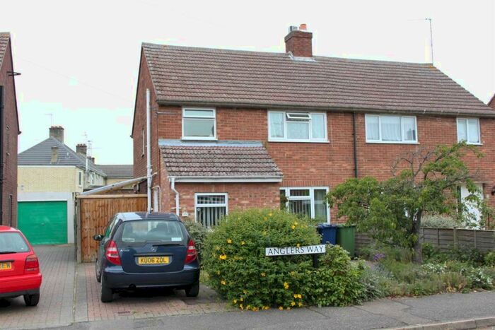 3 Bedroom Detached House To Rent In Anglers WayCambridge, CB4