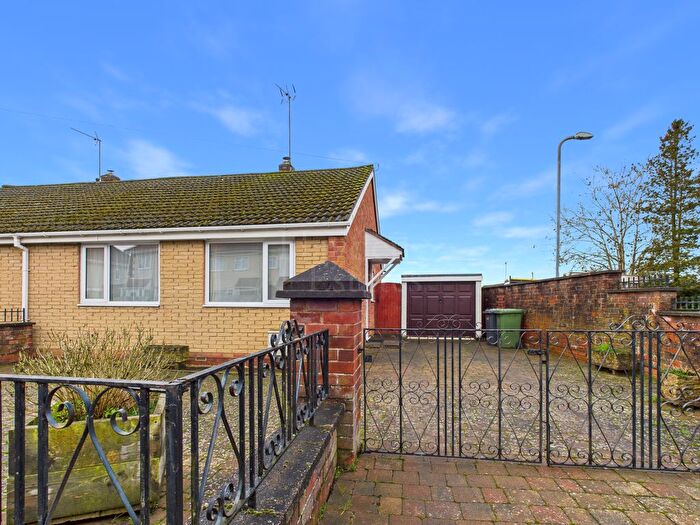 2 Bedroom Semi Detached Bungalow For Sale In Richmond Road, Bewdley, DY12