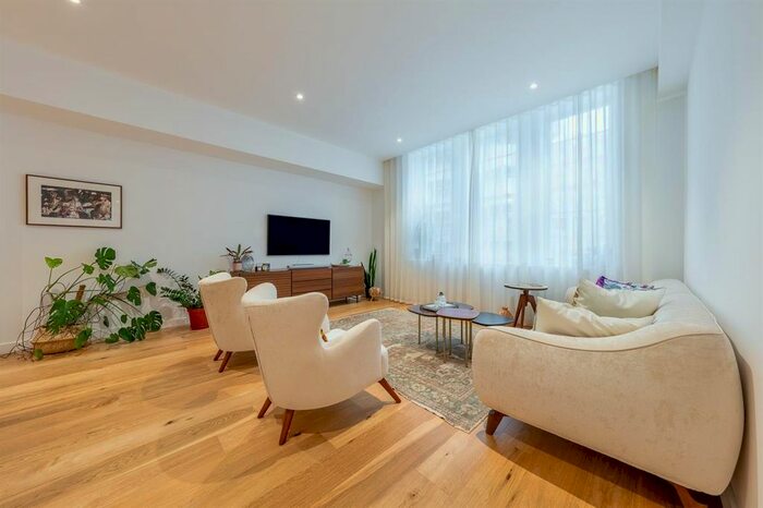 2 Bedroom Flat To Rent In Islington Square, Upper Street, Angel, N1