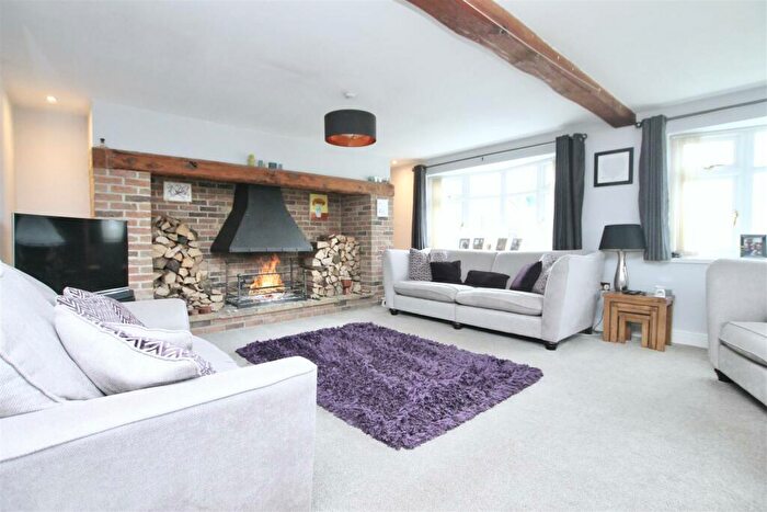 4 Bedroom Detached Bungalow For Sale In Wilkinson Road, Foston, NG32