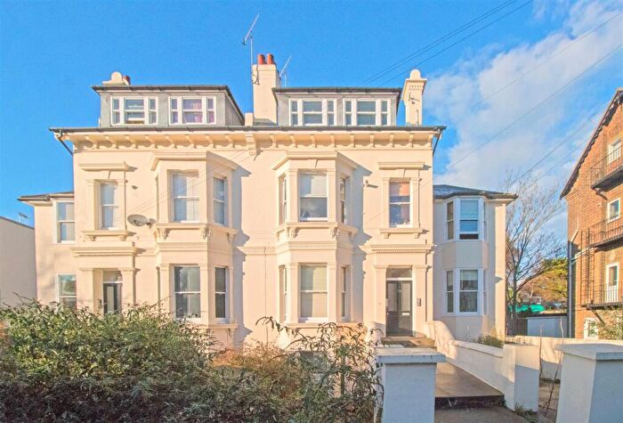 1 Bedroom Apartment For Sale In Springfield Road, Brighton, BN1