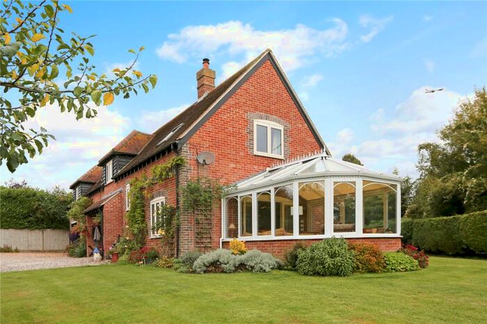 5 Bedroom Detached House For Sale In Grange Farm, Long Lane, Newbury, Berkshire, RG14