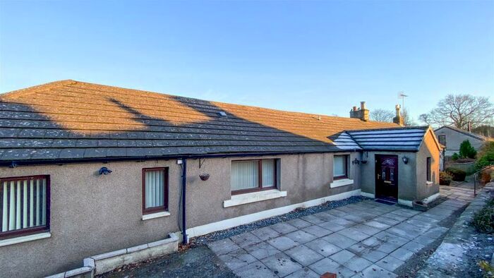 3 Bedroom House For Sale In Luncarty, Perth, PH1