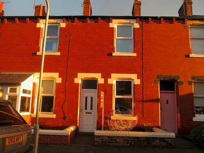 2 Bedroom Property To Rent In Harrison Street Carlisle, CA2