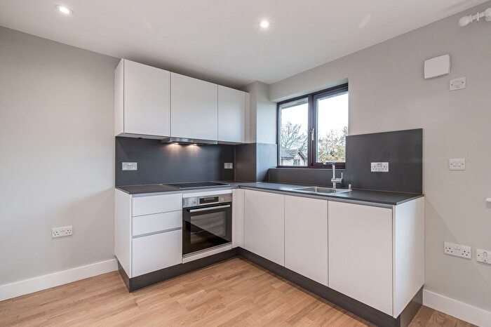 1 Bedroom Flat To Rent In Myers Lane, London, SE14