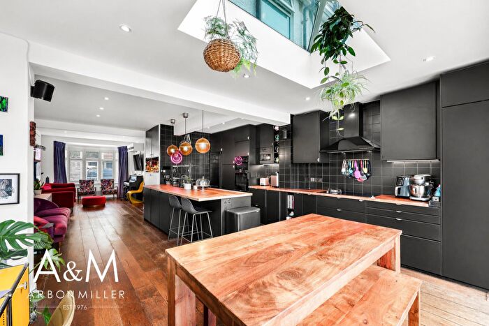 4 Bedroom Terraced House For Sale In Sheldon Avenue, Clayhall, IG5